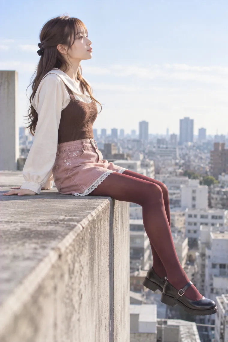 実写AI版｜高い縁に横向きで座って脚を垂らすポーズ｜階段・段差を使った女の子のポーズ